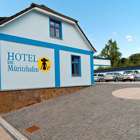 Hotel Am Mueritzhafen Garni Waren  Ngoại thất bức ảnh