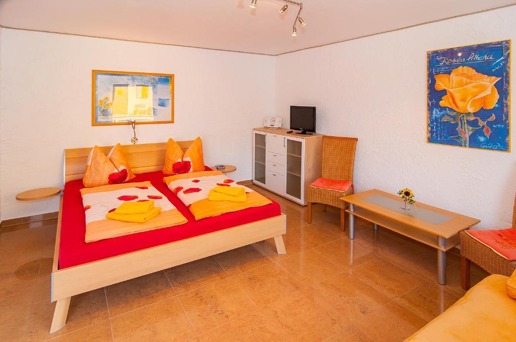 Hotel Am Mueritzhafen Garni Waren  Phòng bức ảnh