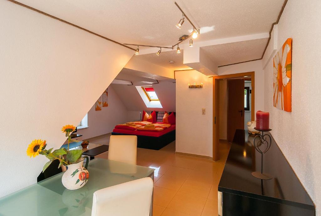 Hotel Am Mueritzhafen Garni Waren  Phòng bức ảnh